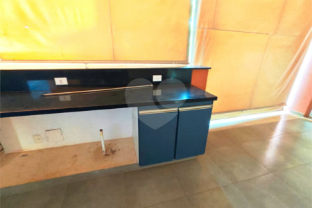 Exclusividade e Sofisticação no Swiss Park: O Sobrado Perfeito em São Carlos, com, 3 suites,2 salas, área Gourmet, persianas blackout automatizadas.