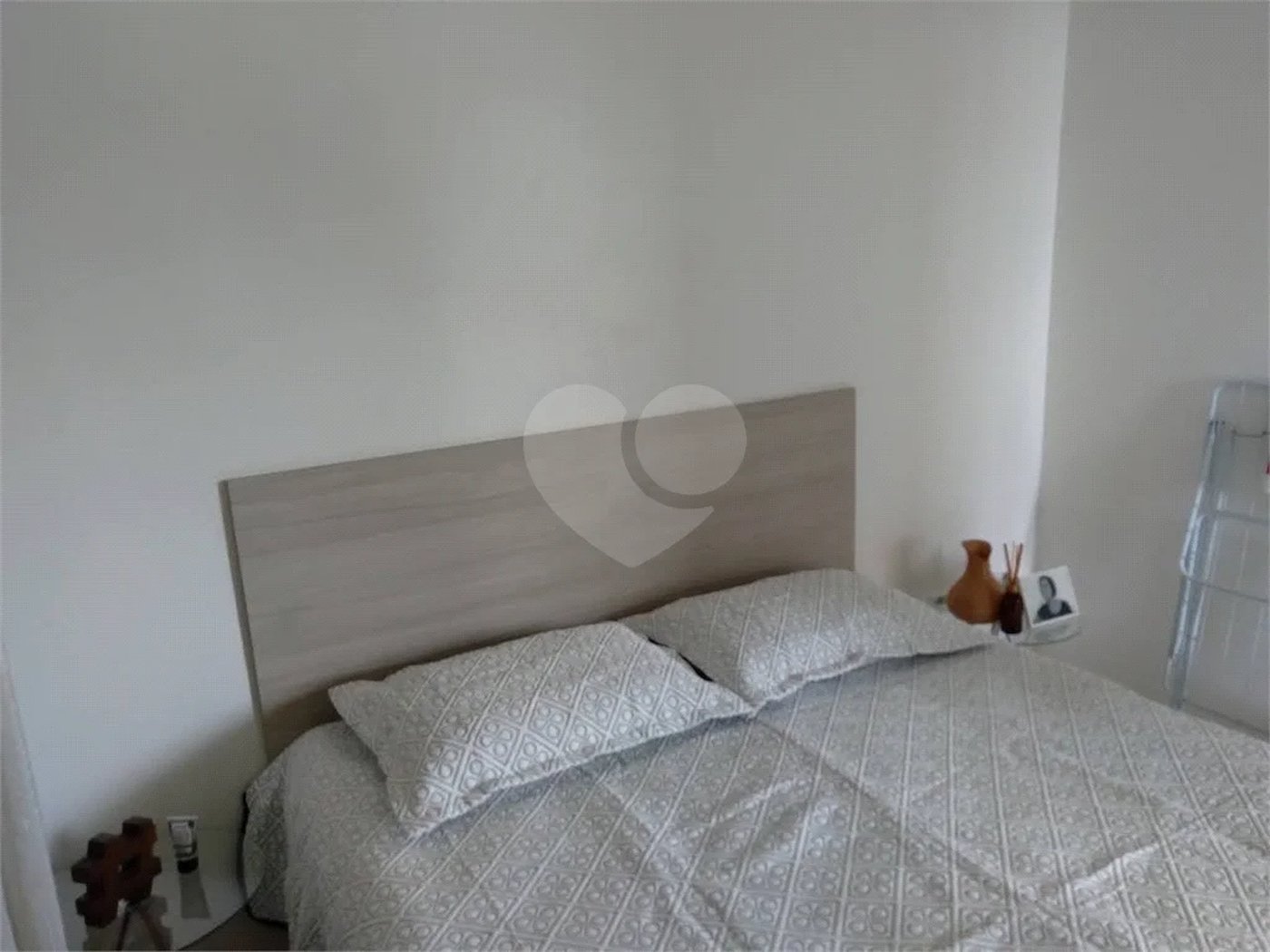 Apartamento à venda com 2 quartos no condomínio Pitangueiras, Hortolândia - SP