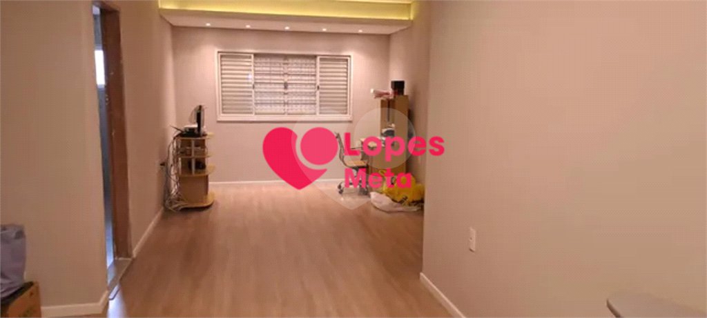 CASA A VENDA NO BAIRRO EUGENIO DE MELLO COM 183M², 3 DORMITORIOS, 2 SUITES, 2 VAGAS, SAO JOSE DOS CA