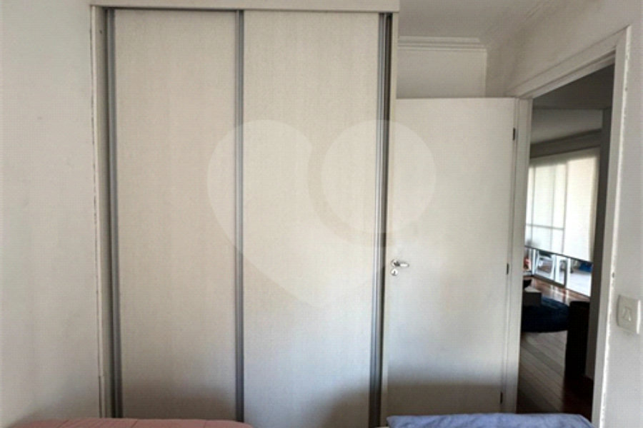Apartamento com 2 vagas e 70 metros em condomínio clube com lazer completo