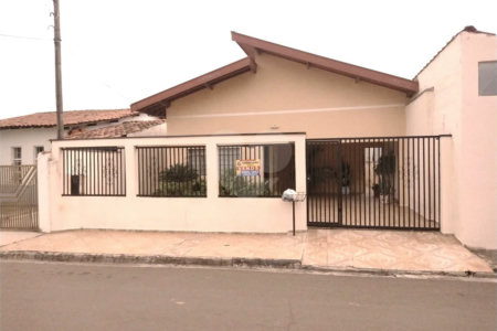 Casa à venda com 2 quartos, sendo 1 suíte, em Loteamento Remanso Campineiro, Hortolândia - SP
