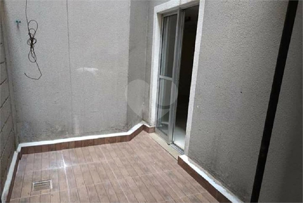 Apartamento no Condomínio Monte Nevada.