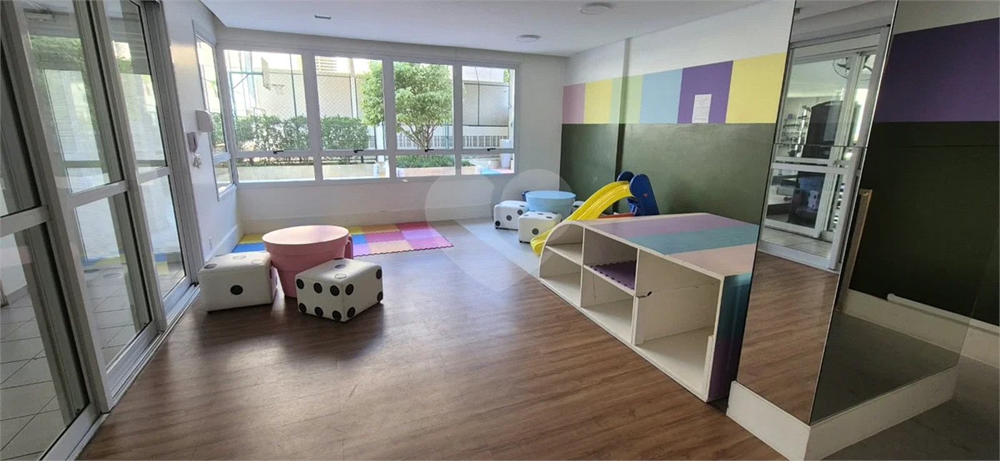 Apartamento à venda com 3 quartos, sendo 1 suíte, em Alto da Boa Vista, São Paulo, SP