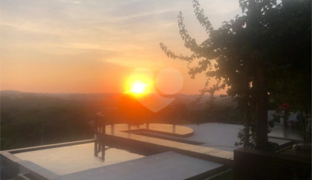 Casa à venda ou para alugar com 5 suítes em Residencial Jardim Primavera, Louveira, SP