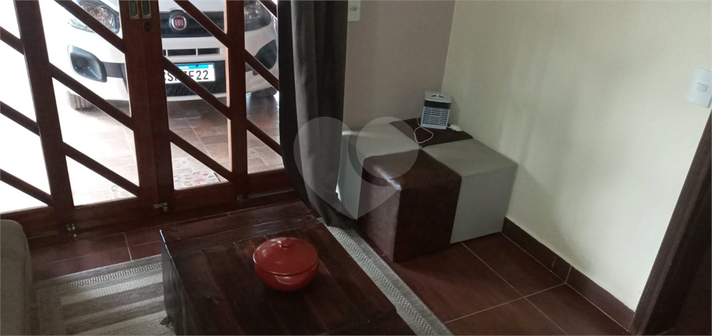 Chácara à venda com 3 quartos, sendo 2 suítes,  em Monterrey, Louveira, SP