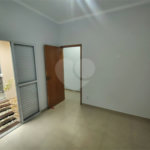 Casa à venda com 3 quartos, sendo 1 suíte,  no condomínio Bosque São Carlos, São Carlos - SP