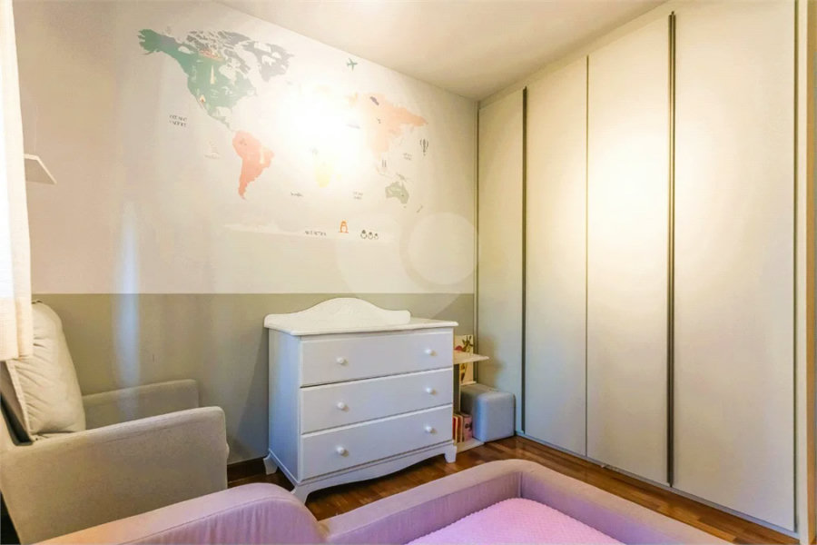 Vila Clementino - Apartamento reformado | 186 m² | 3 suítes | 3 vagas livres