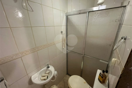Apartamento para venda na Praia da Enseada em Guarujá/SP.