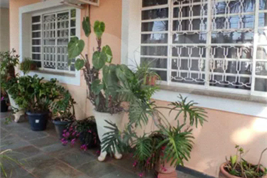 Casa a venda na cidade de São Pedro - SP.