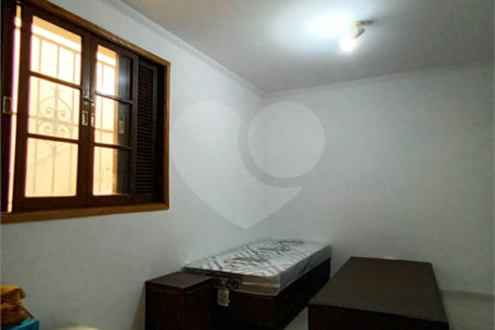 Casa térrea com duas edículas para venda - Saúde, SP.