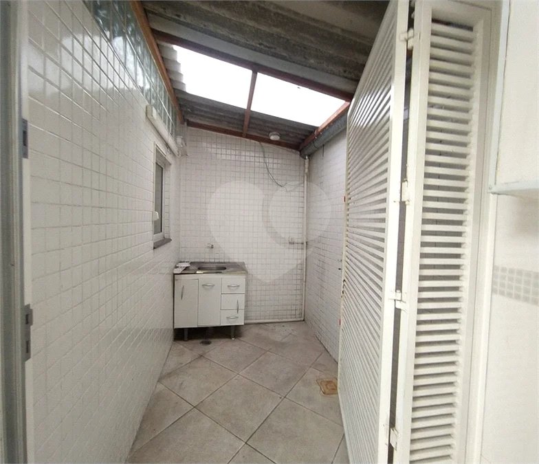 PRÉDIO PARA VENDA E SALÃO COMERCIAL PARA LOCAÇÃO (SUB LOJA) DE 273 METROS NO LIMÃO