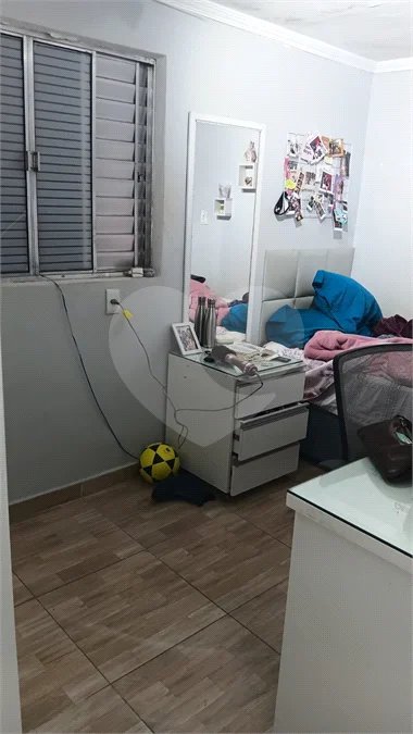 IMÓVEL COM SOBRADO + OUTRA CASA NO TERRENO, ÓTIMA PARA RENDA OU FAMÍLIA GRANDE