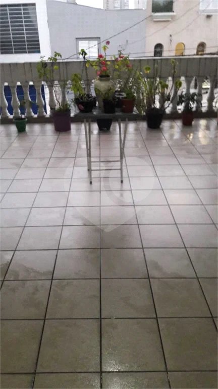 Sobrado à venda na Quarta Parada, para comércio ou residência, entre Alto da Mooca e Belenzinho