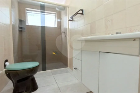 APARTAMENTO 2 QUARTOS (+1 REV.) MOBILIADO P/ALUGAR NO GUARUJÁ/PITANGUEIRAS 96m2 VISTA MAR