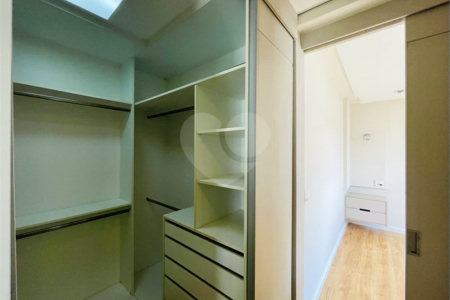 OPORTUNIDADE DE COMPRA NO DOMO HOME - 123 M² 3 DORMITORIOS SUITE COM CLOSET ANDAR ALTO!