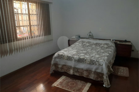 Bela casa com boa localização no bairro Portal do Sol