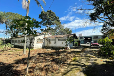 Terreno no Jardim Jockey Clube