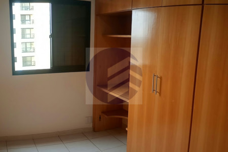 Apartamento à venda com 3 quartos, sendo 1 suíte, em Jardim Esmeralda, São Paulo - SP