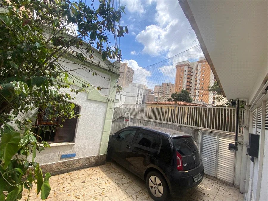 Terreno 10 X 30m,ideal para construtor, com casa principal, mais 3 casas no mesmo terreno e gerando renda, em Perdizes - São Paulo