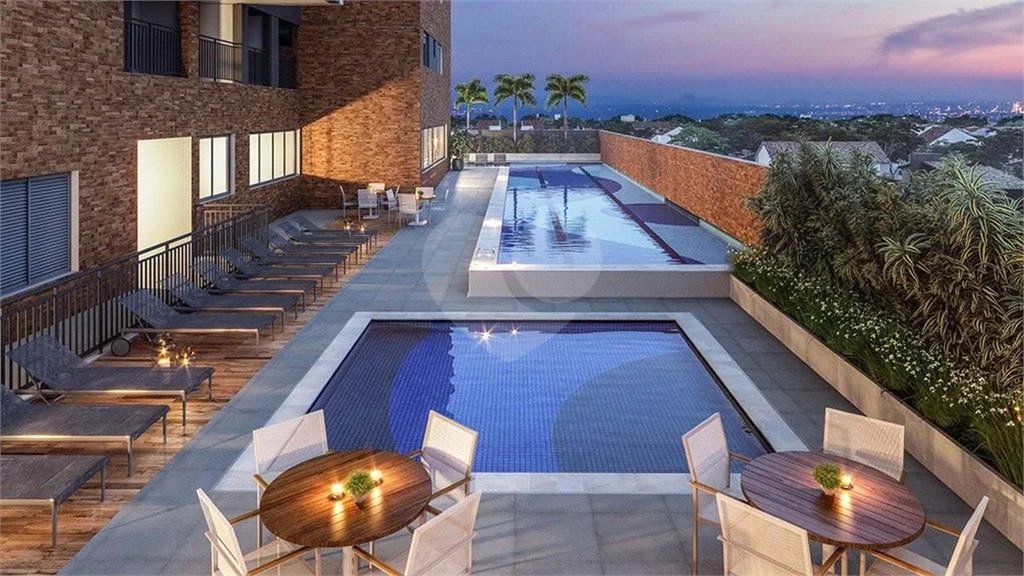 Apartamento novo com 129m² na Mooca com 2 suítes e 2 vagas.