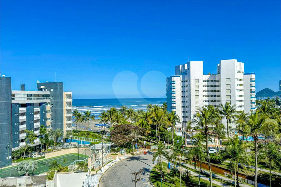 Apartamento à venda com 3 quartos, sendo 1 suíte,  em Riviera de São Lourenço, Bertioga, SP