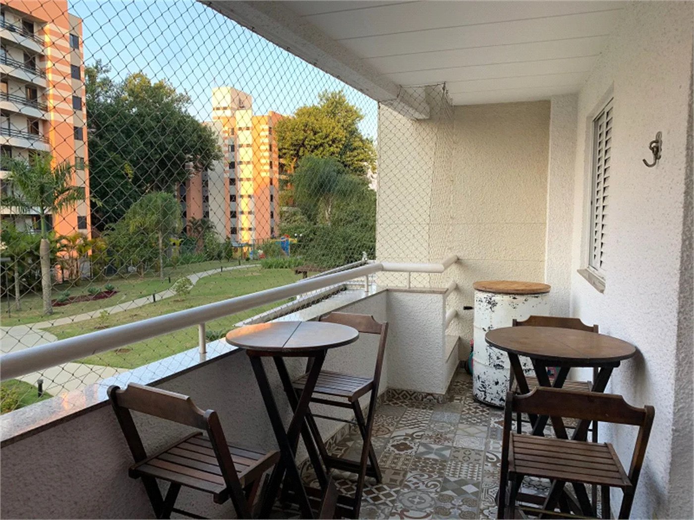 Apartamento à venda com 3 quartos, sendo 2 suítes, em Cidade São Francisco, São Paulo, SP