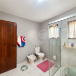 Sobrado com cinco quartos sendo 3 suites 4 vagas| R$ 3.300.000 no Alto da Boa Vista - São Paulo