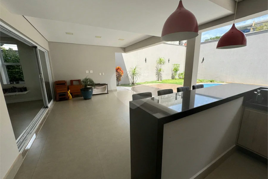 Casa de alto padrão à venda no Morada do Engenho em Piracicaba - SP.