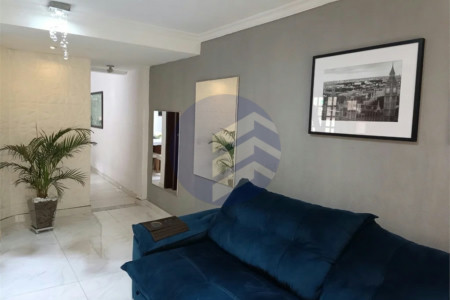 Casa à venda com 3 quartos, sendo 1 suíte, em Butantã, São Paulo - SP