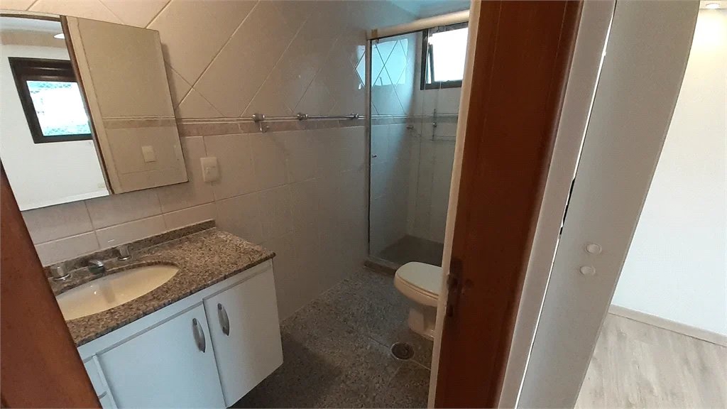 Apartamento à venda com 3 quartos, sendo 3 suítes, em Vila Sônia, São Paulo - SP