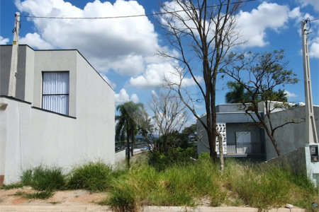 2 em 1 "Terrenos no Jardim São Felipe com 500m²