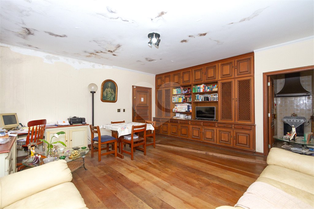 Casa Térrea com 2 quartos 5 vagas e terreno de 500m² no Brooklin