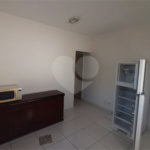 Casa comercial Ampla em frente ao Colégio Salesiano com 3 Salas, 1 Copa e Banheiro na Sobreloja em Santa Terezinha-Sp