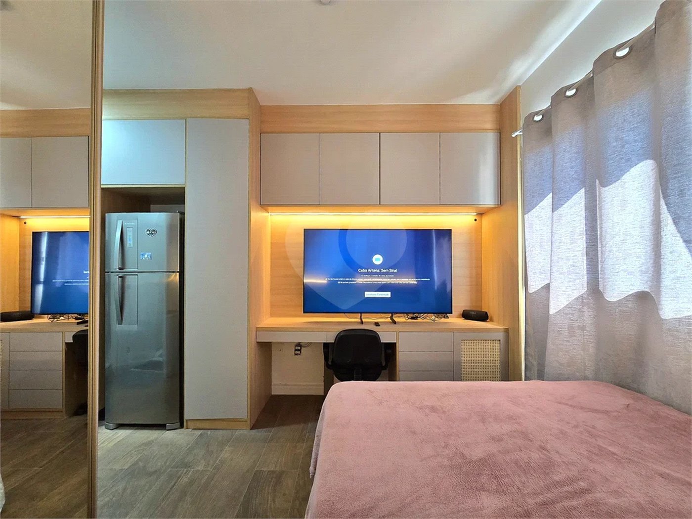 Studio Mobiliado Novo Andar Alto Próximo Metrô Paraíso