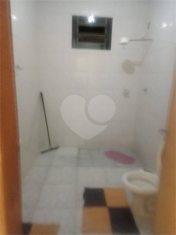 Sobrado com 3 dormitórios.