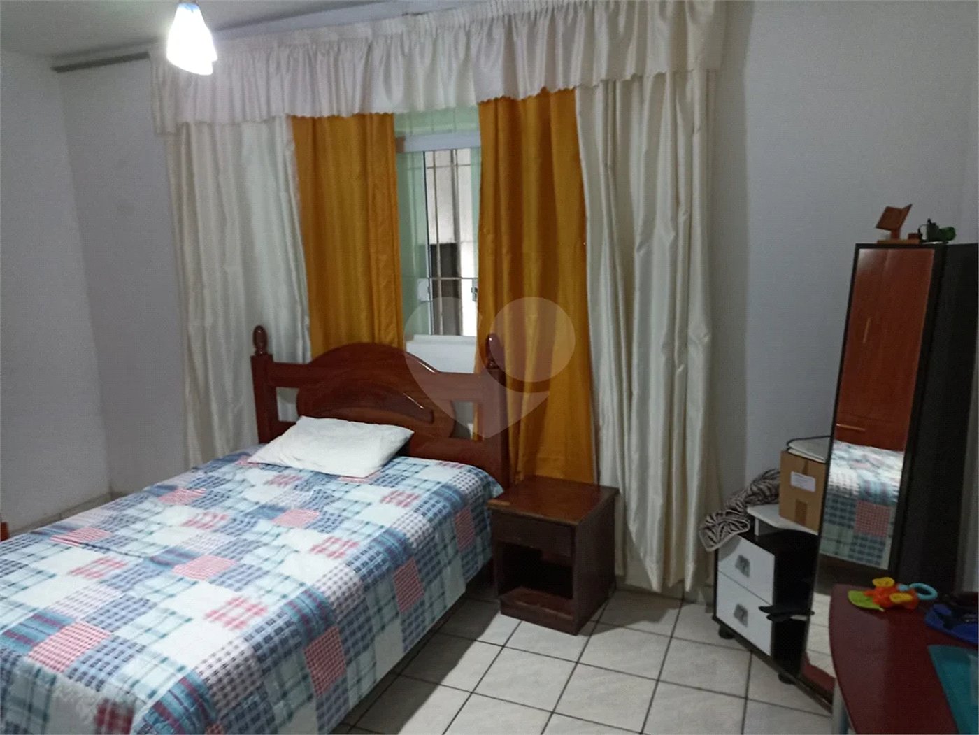 Sobrado à venda com 4 quartos em Vila Continental, São Paulo, SP