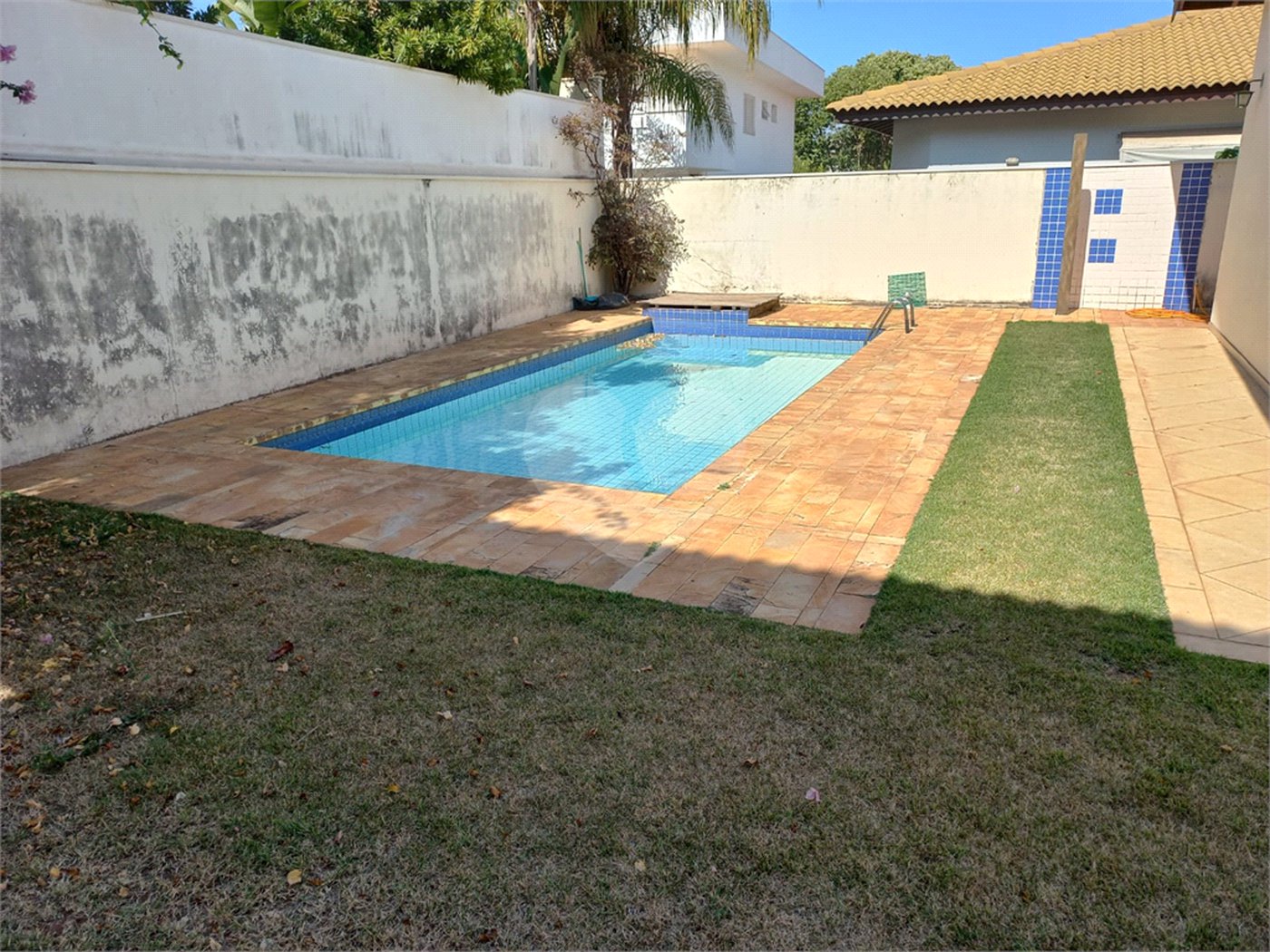 Casa Térrea no Condomínio Damha I,
