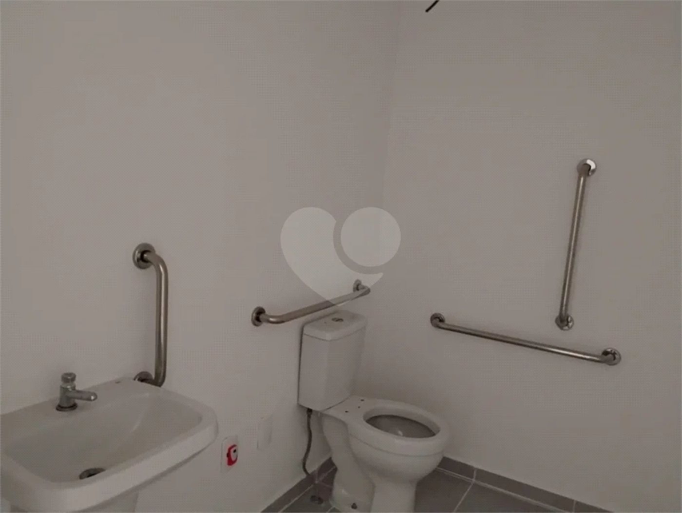 Excelente sala comercial com 50m2 no Jabaquara