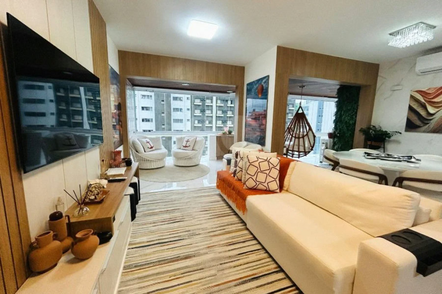 Apartamento à venda com 3 quartos, sendo 2 suítes, em Riviera de São Lourenço, Bertioga, SP