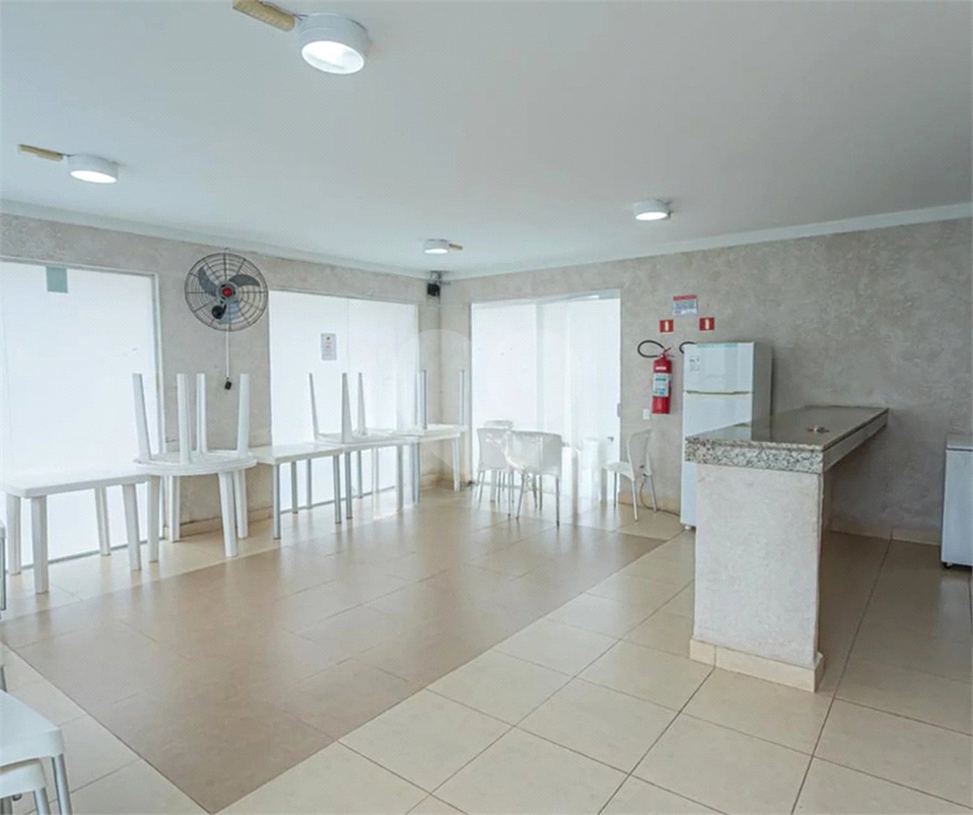 Apartamento com 2 Quartos e 1 banheiro à Venda, 43 m² por R$ 220.000 -Rua Fani Lerner - Jaraguá, São Paulo - SP