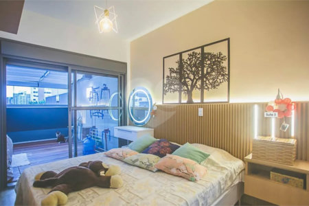 Apto Gardem à venda com 162m², 3 quartos e 2 vagas,a 600 metros do Metrô Santa Cruz. Aceita e estuda Permuta.