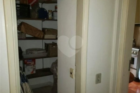 Apartamento com 3 dormitórios , sendo 1 suíte ,2 vagas , à venda no bairro da Moóca.