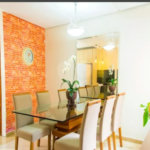 Sobrado com 180m² , 3 dormitórios , sendo 3 suítes , 3 vagas de garagem , churrasqueira e Jardim de inverno , à venda na Vila Scarpelli , Santo André.