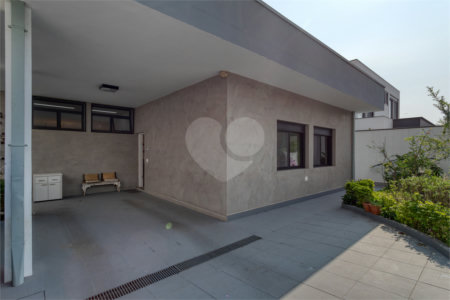 Casa à venda com 3 quartos, sendo 1 suíte, em Granja Julieta, São Paulo, SP