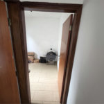 Casa térrea à venda no Douradinho com 2 quartos e edícula com mais dois quartos e 2 banheiros.
