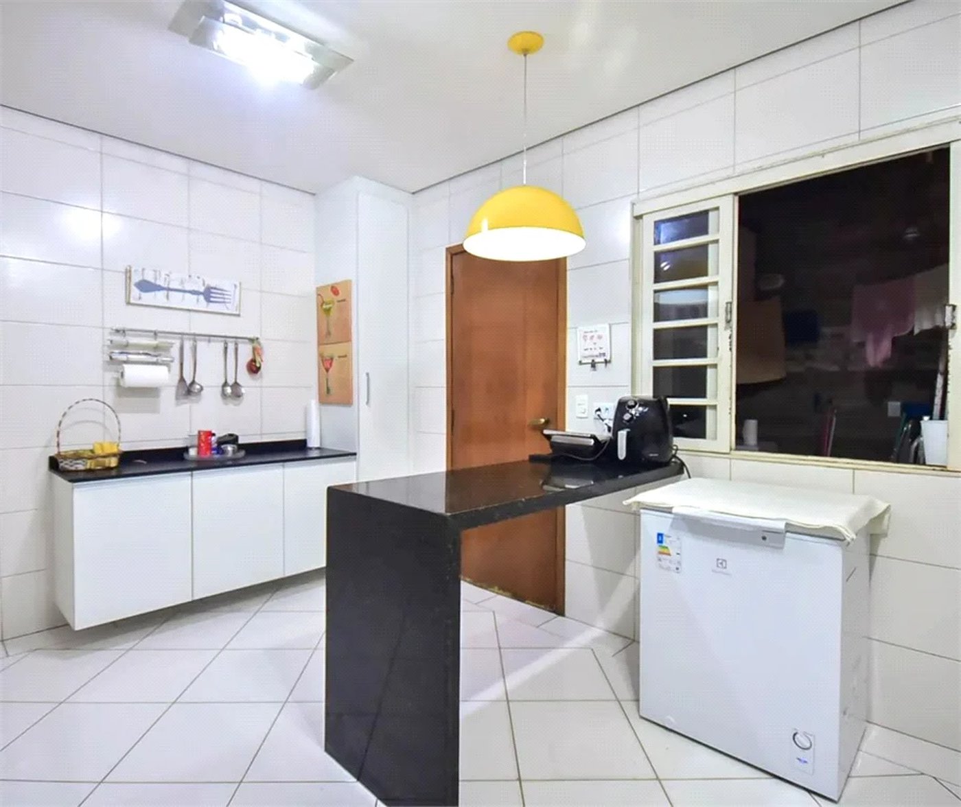 Sobrado à venda com 3 quartos, sendo 1 suíte, em Vila Morse, São Paulo, SP