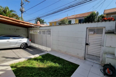 Casa à venda com 3 suítes em Jardim Trussardi, São Paulo, SP