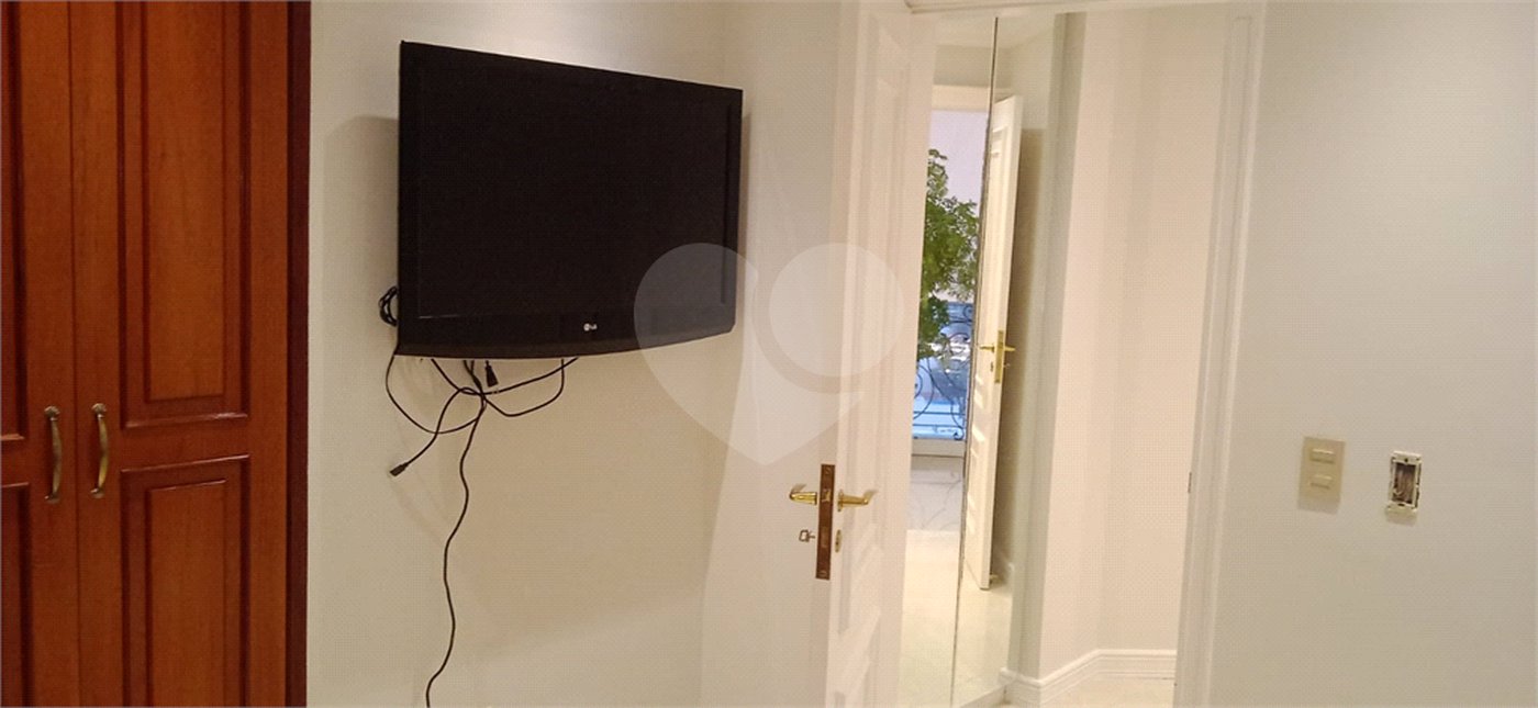 Duplex à venda com 7 quartos, sendo 5 suítes, em Anália Franco, São Paulo, SP