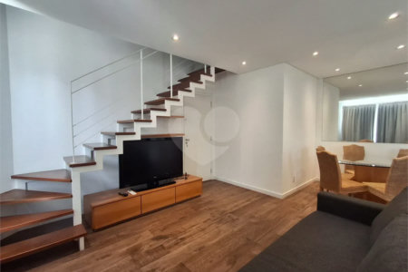 Moema - Apartamento Duplex - Duas Vagas - Lazer Com Quadra de Squash