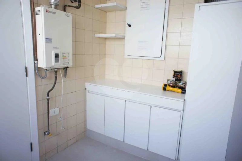 Apartamento para alugar com 4 quartos, sendo 3 suítes,  em Brooklin, São Paulo, SP